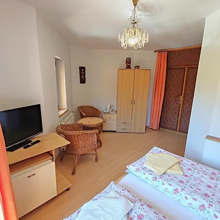 Vendégház Trojska *