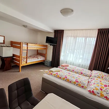 Guest house Trojska